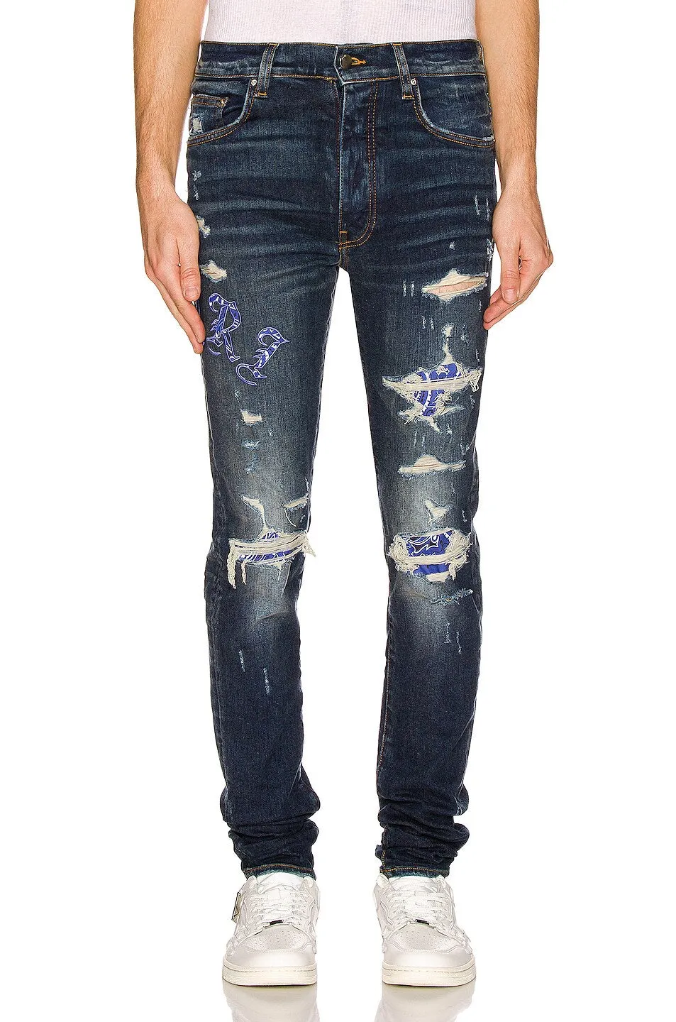 AMIRI OLD ENGLISH LOGO DISTRESSED JEANS