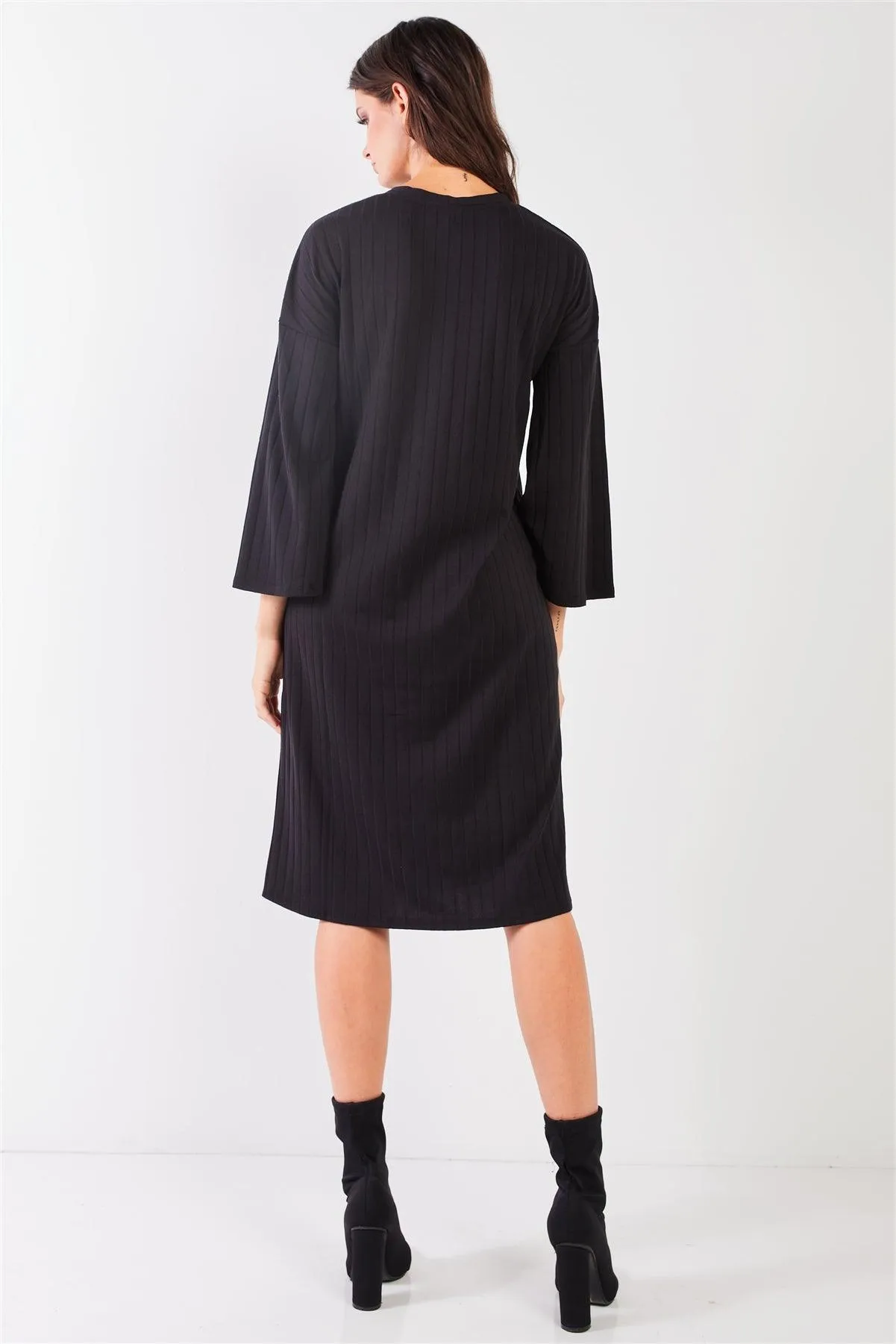 Black Striped Ribbed V-Neck 3/4 Sleeve Button-Down Straight Fit Relaxed Midi Dress /2-2-2