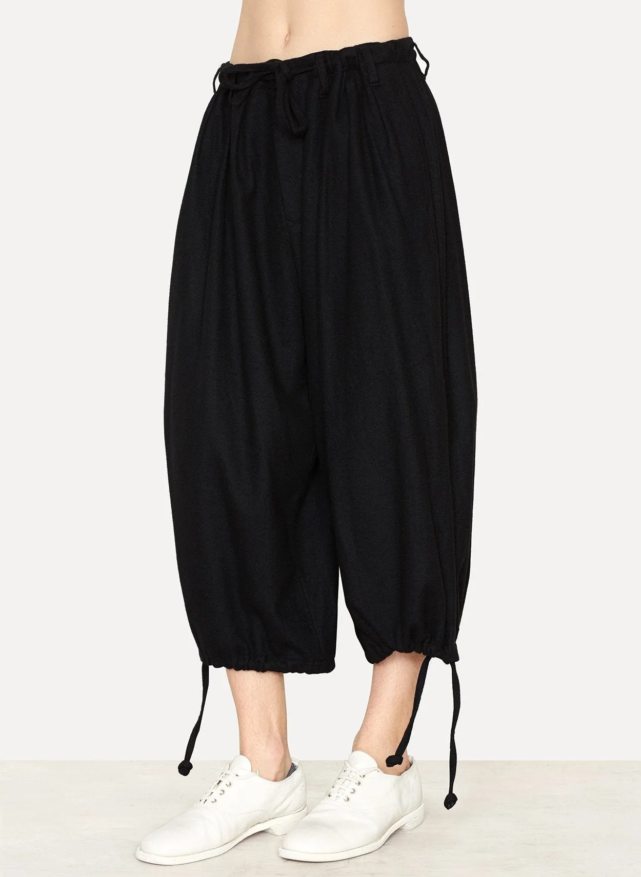 Black Wool Etamine Balloon Pants