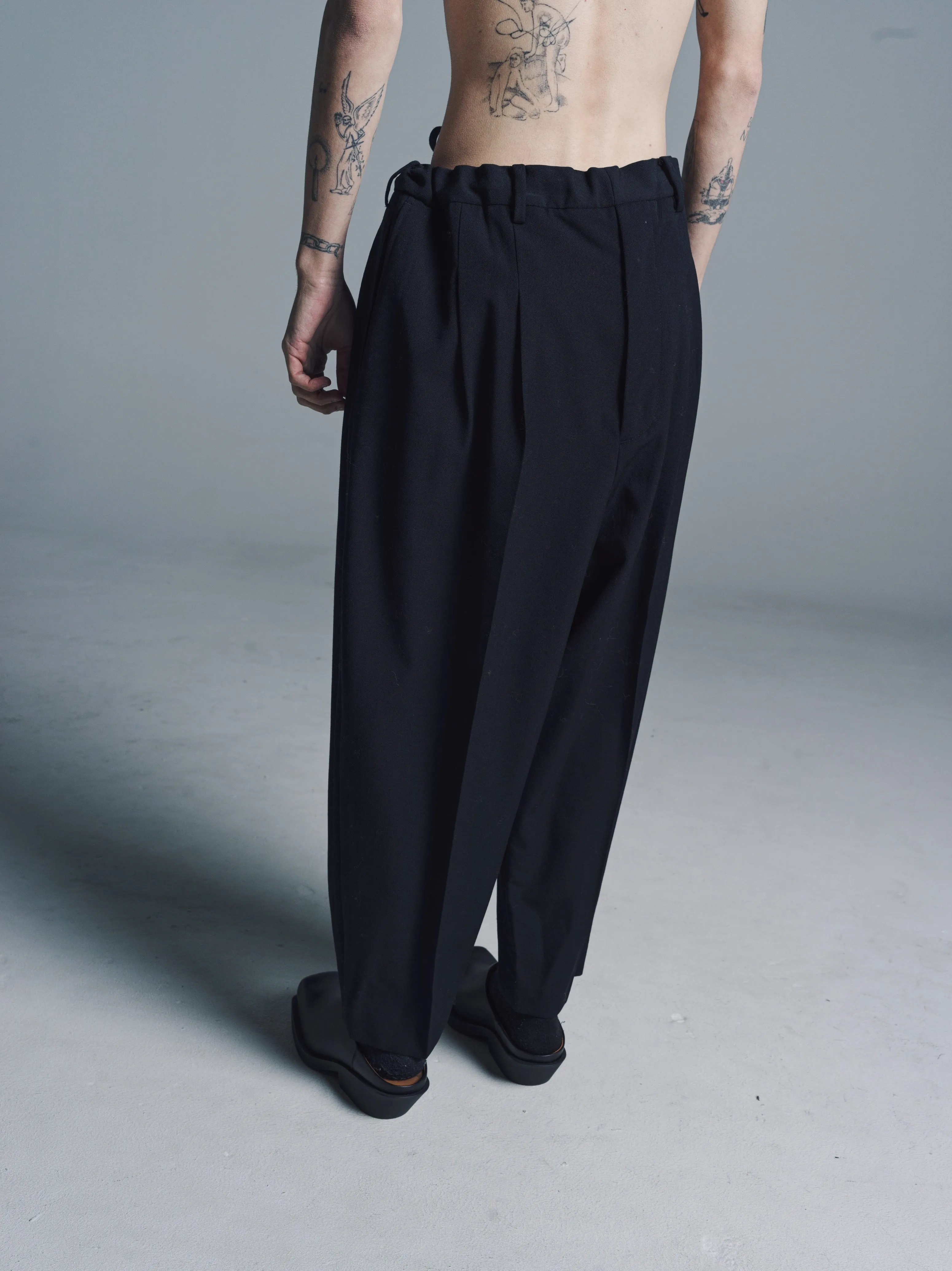 Black Wool Reverse Cropped Baggy Zipper Pant