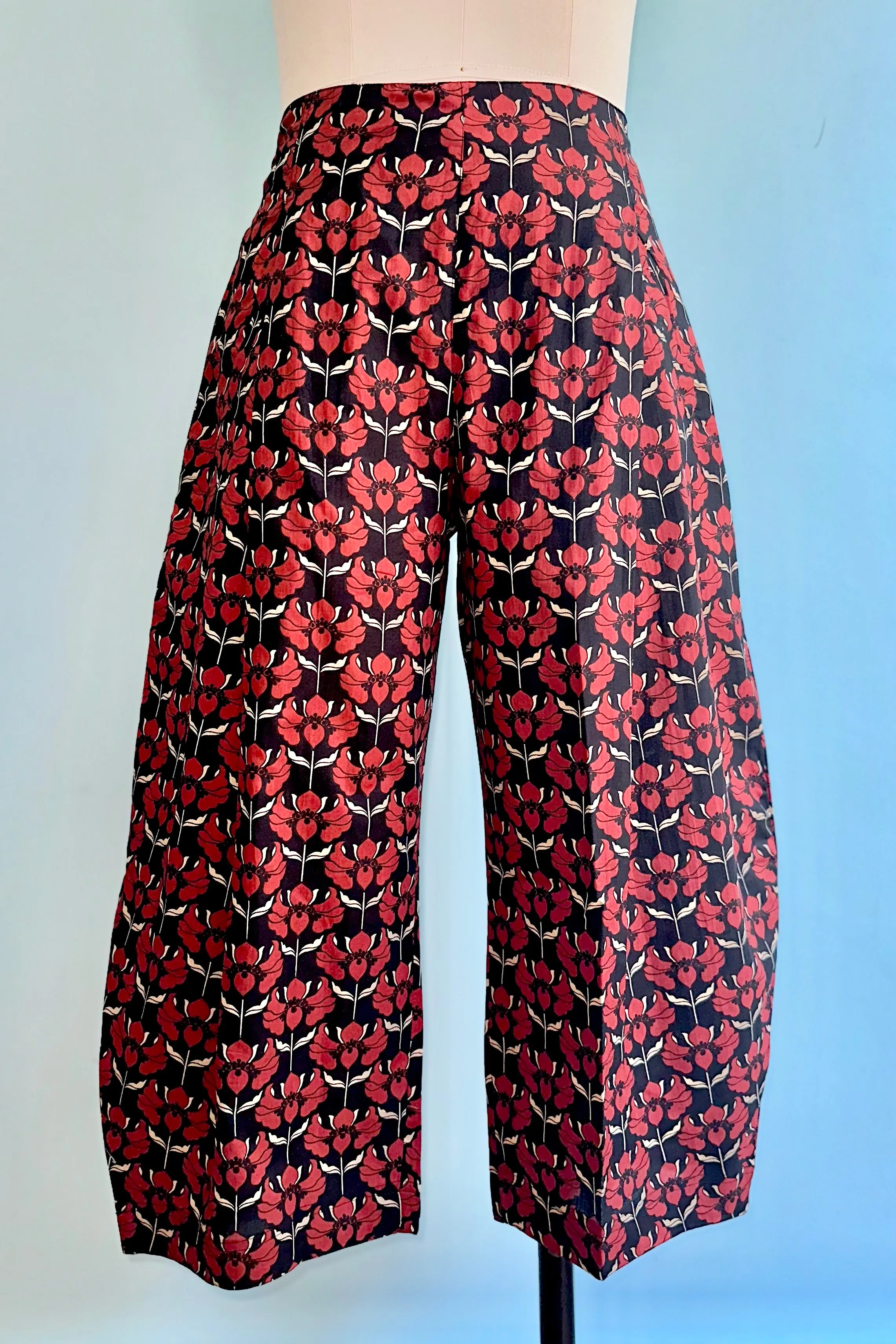 Burgundy Orchid Print Wide Leg Cropped Pants by Apsara