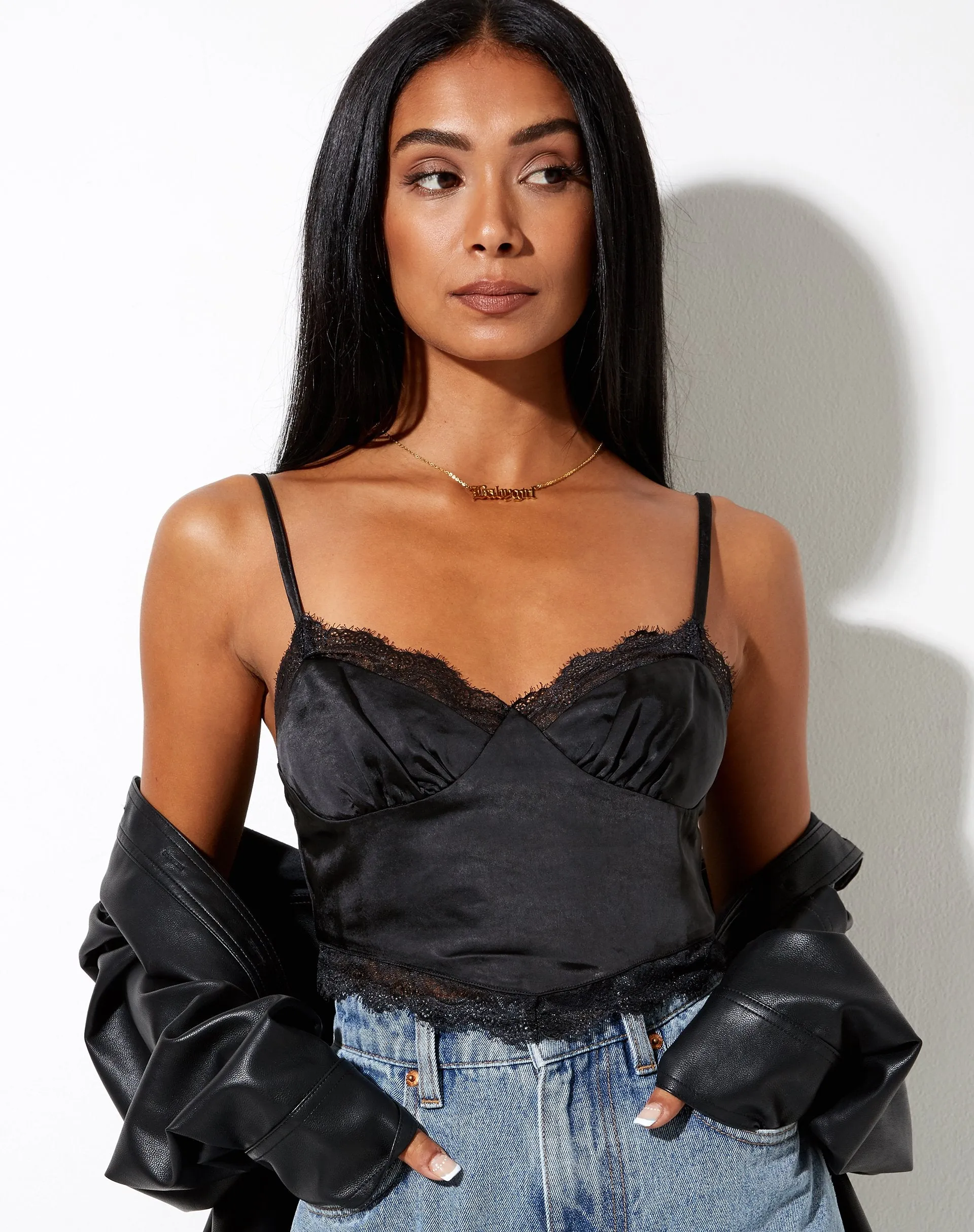 Gemlou Cami Top in Satin Black