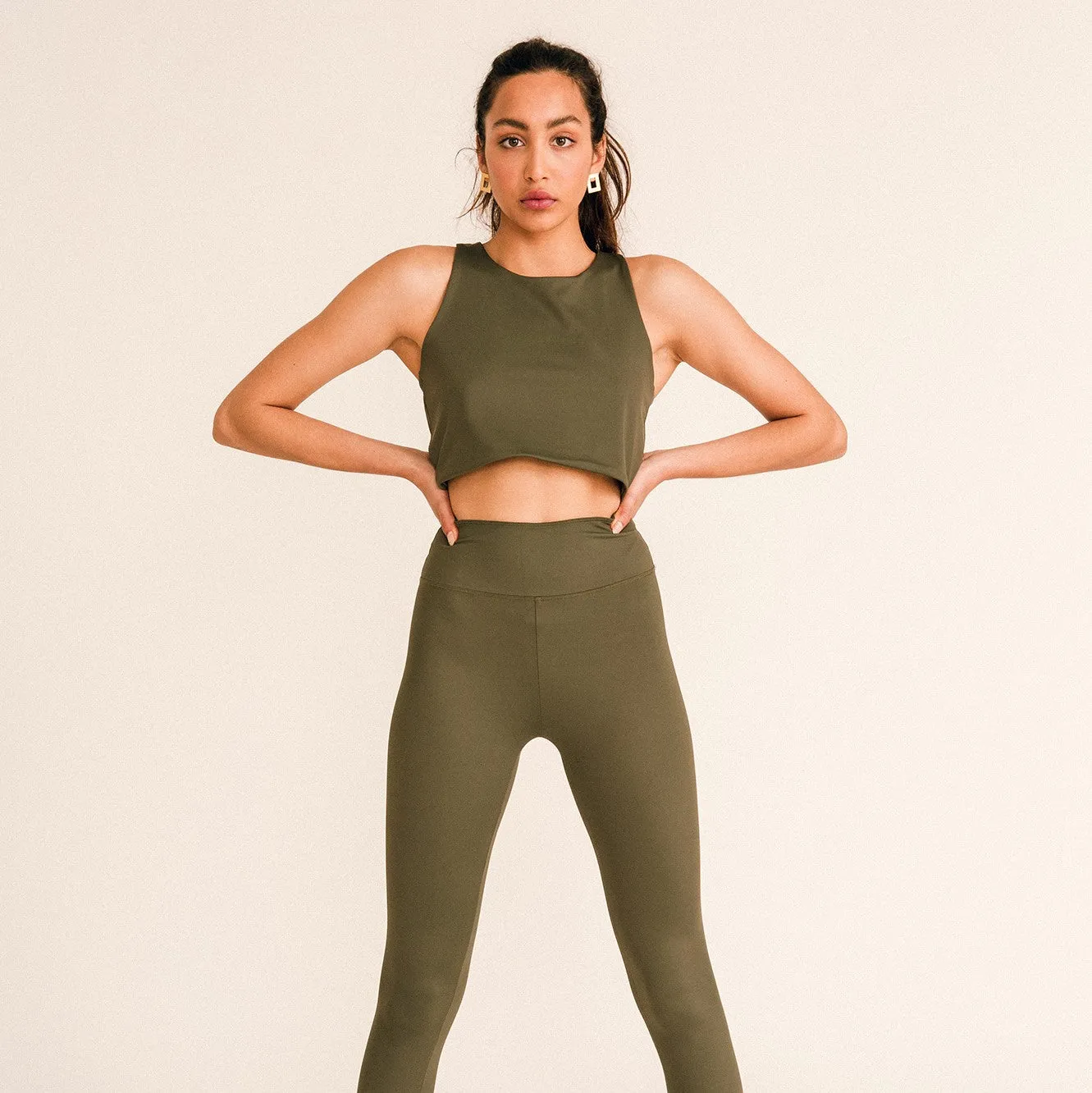 JUTELAUNE Sport Top Khaki