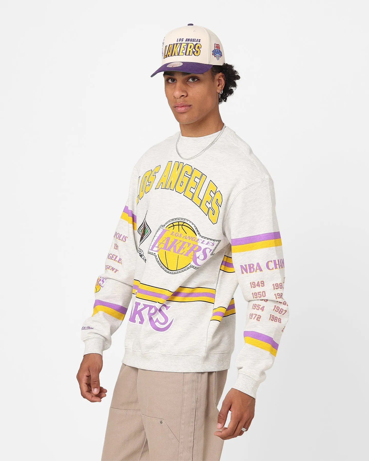 Mitchell & Ness Los Angeles Lakers World Champions Crewneck Silver Marle