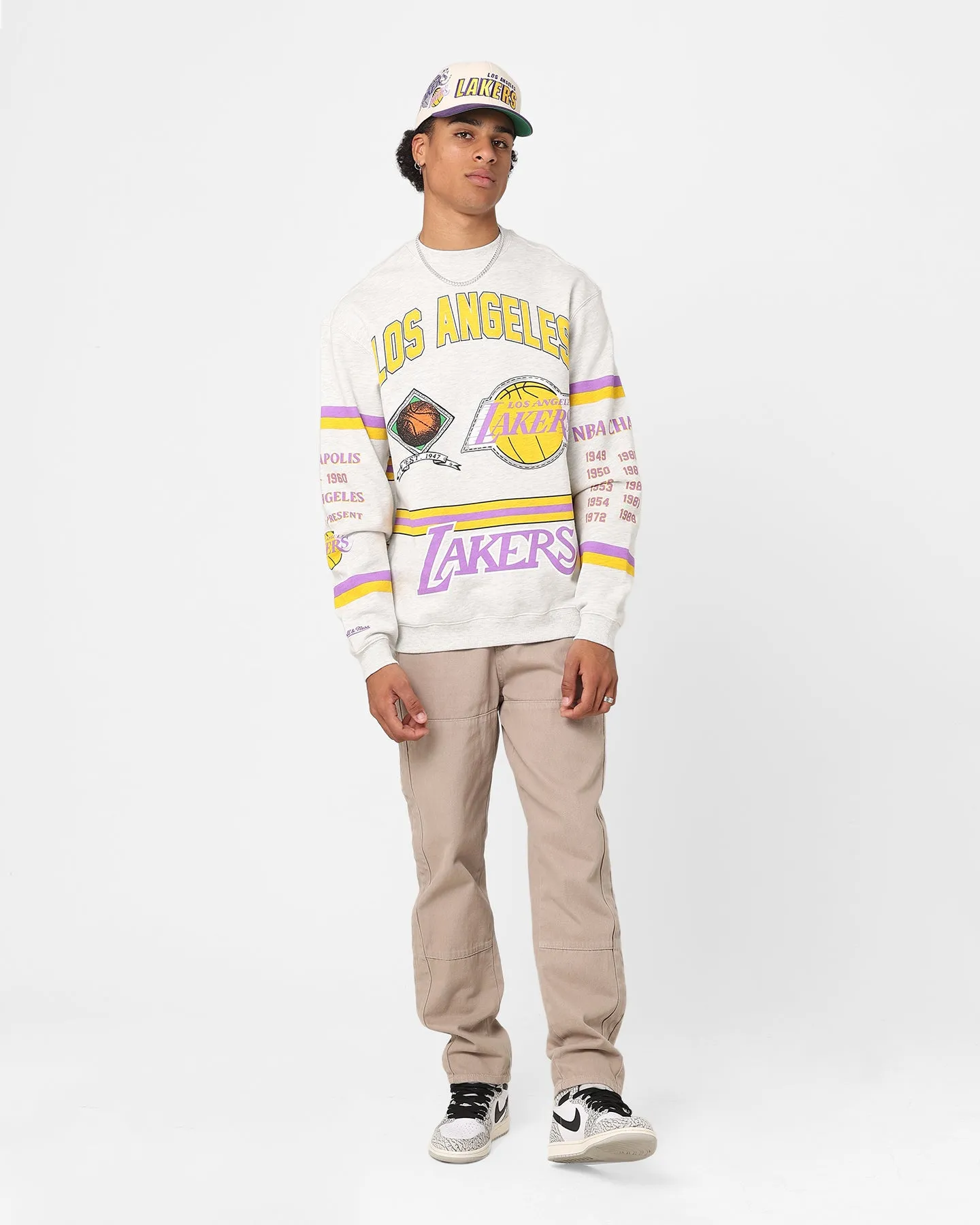 Mitchell & Ness Los Angeles Lakers World Champions Crewneck Silver Marle