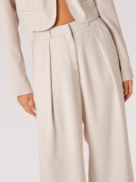 Pleat Detail Soft Tailored Pant