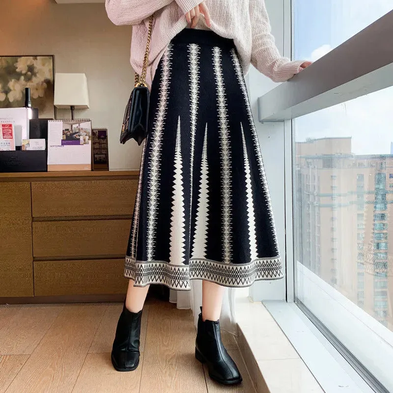 Retro Striped Knitted Skirt