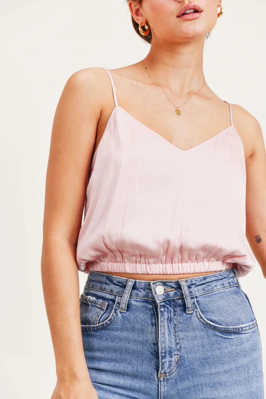 Silky Amore Top Cropped