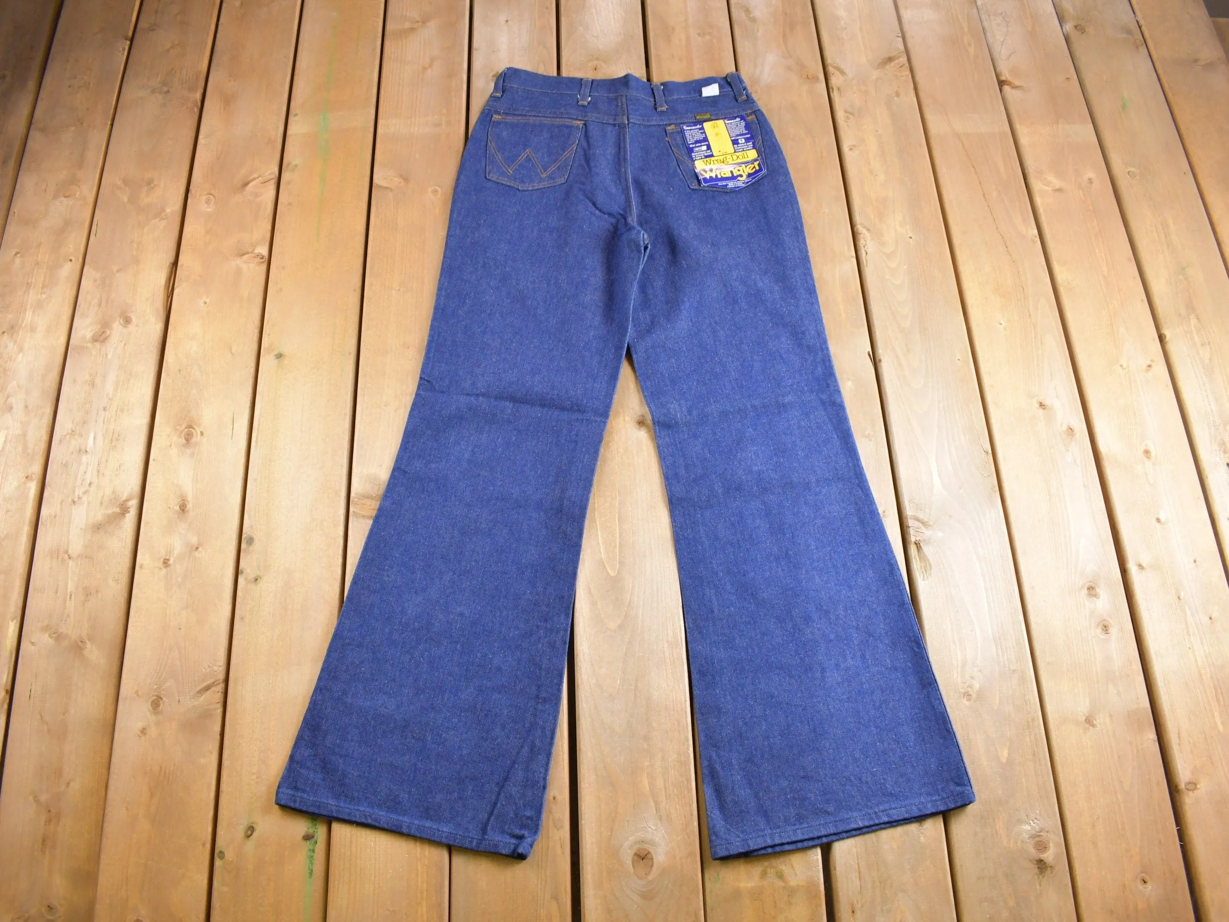 Vintage 1970s Deadstock Wrangler Wrag-Doll Bell Bottom Women's Jeans Size 30 x 34