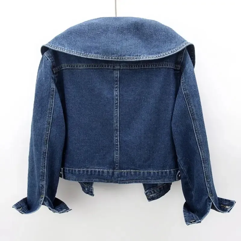 Women Cropped Denim Jacket with Peter Pan Collar