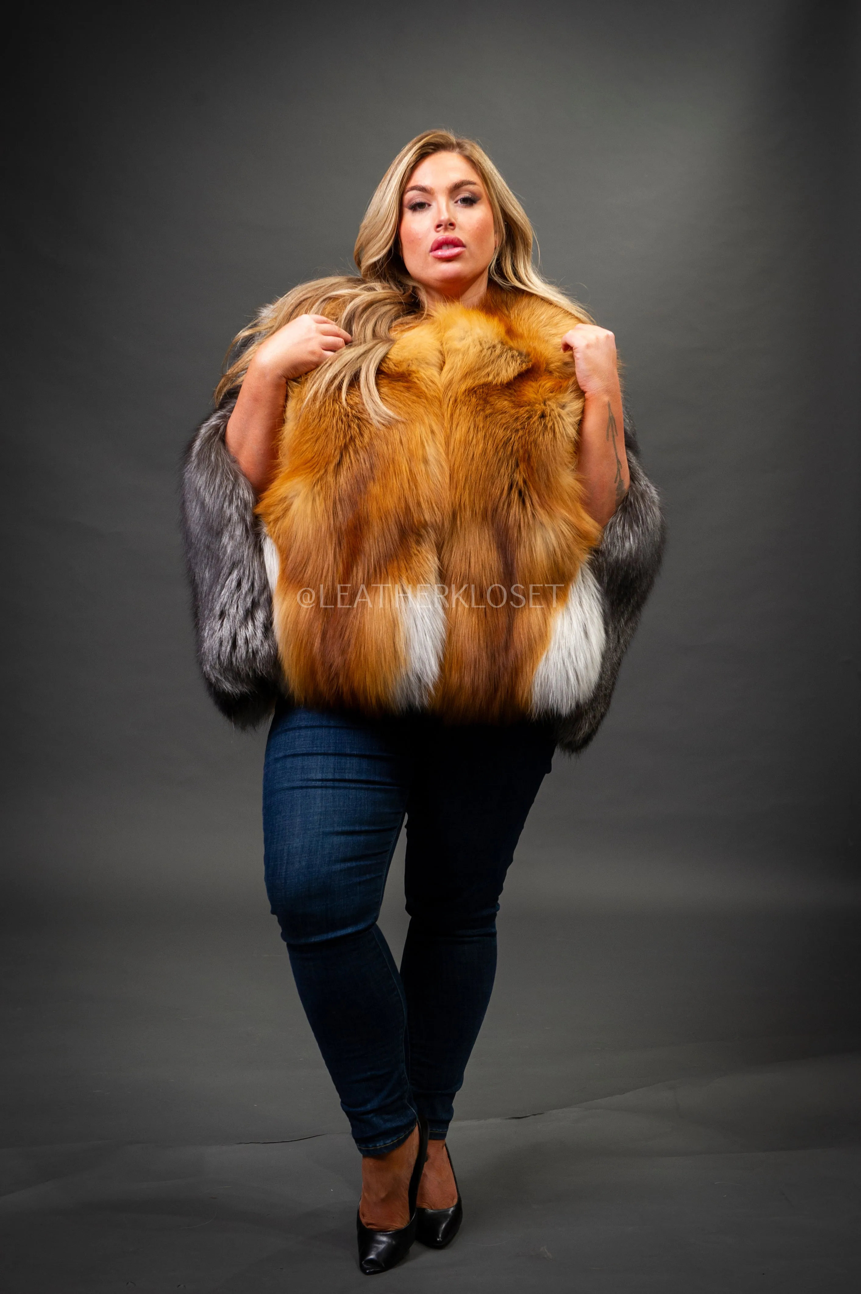 Women's Fox Fur Poncho [Red Fox/Silver Fox]